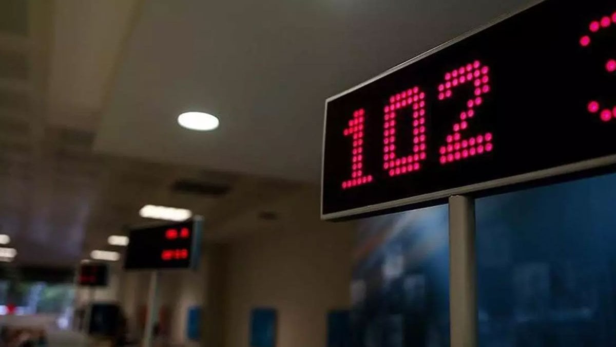 banka devinde ust duzey degisiklik MpY1GpvX