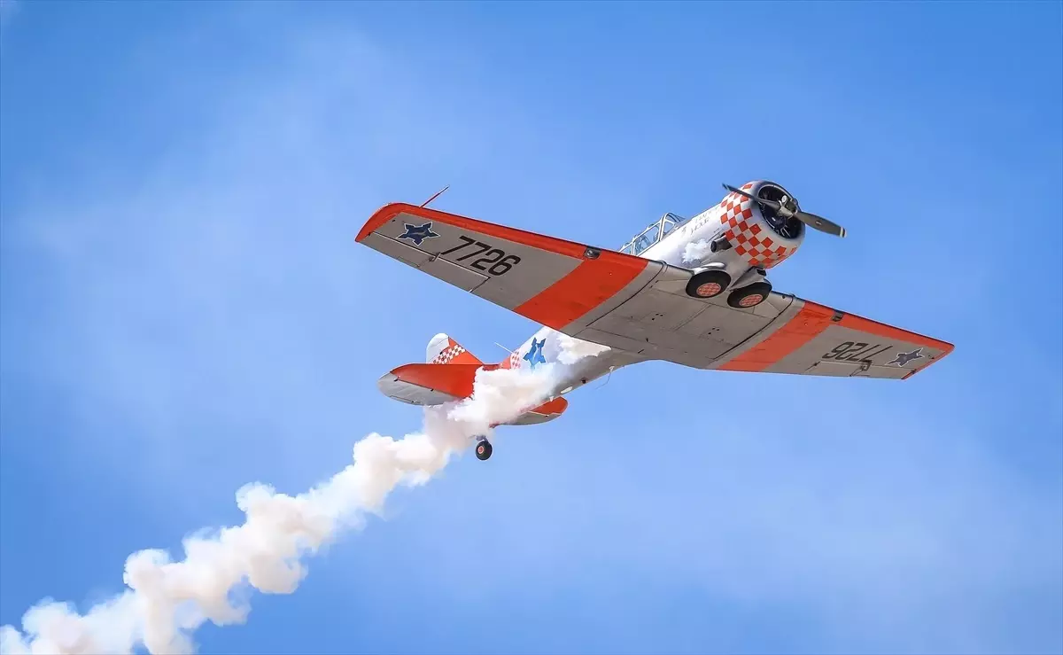 eskisehirde 10 sivrihisar hava gosterileri basladi lnpYOhWc