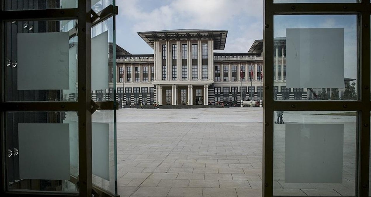 iste saray koridorlarinda endise yaratan anket 1WXcYWDQ