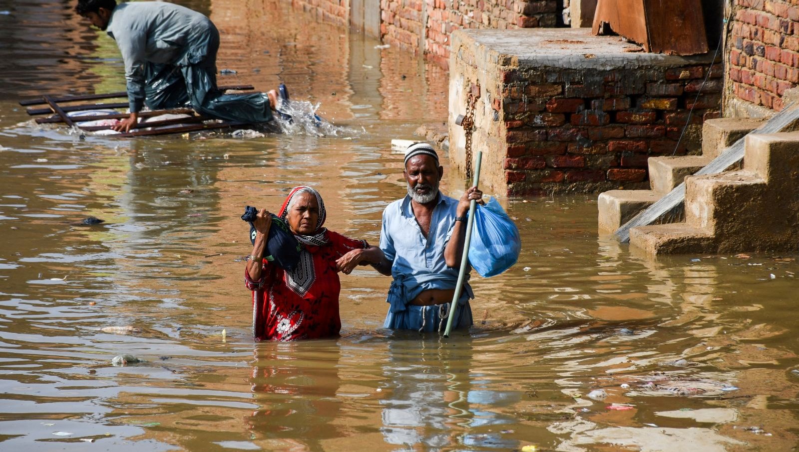 pakistanda muson yagislarinda can kaybi 905e yukseldi ldZLQrK2