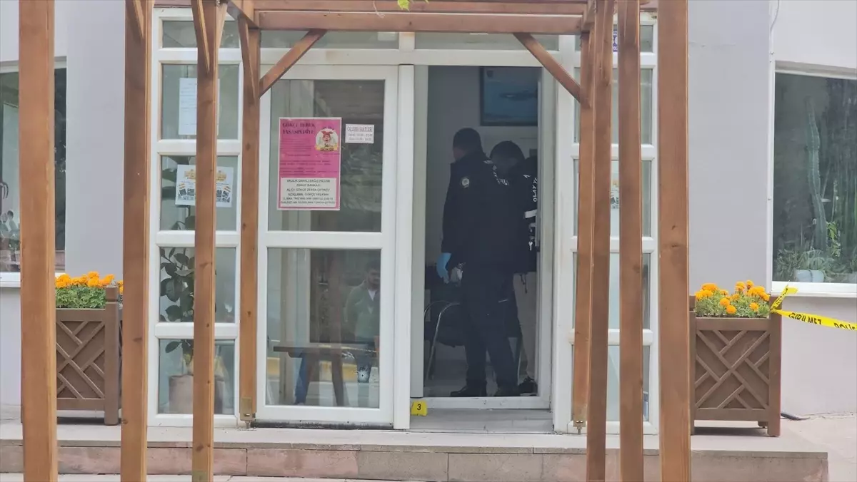 corumda muhtarliga silahli saldiri zanli yakalandi G6Yv6nO2.jpg