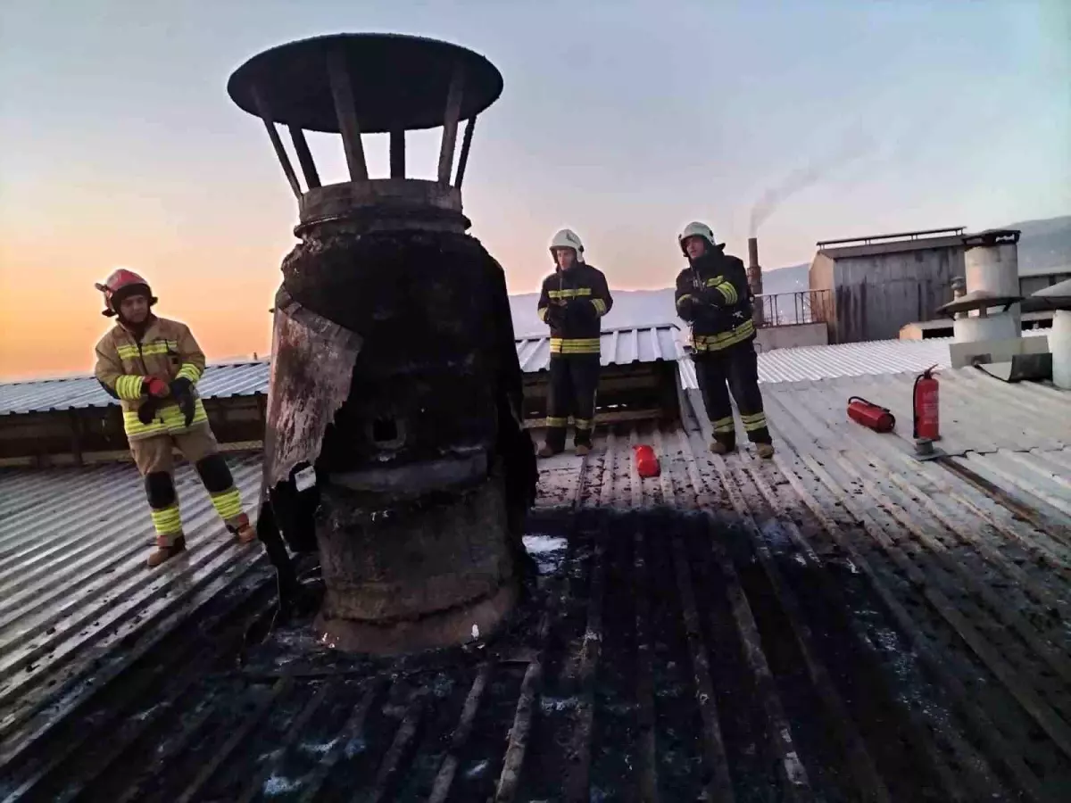 kahramanmarasta iki fabrikada yangin Ix2iR6CH