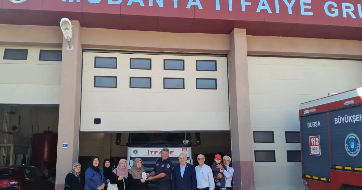 saadet partili kadinlardan mudanya itfaiyesine ziyaret 4nBQy6nR