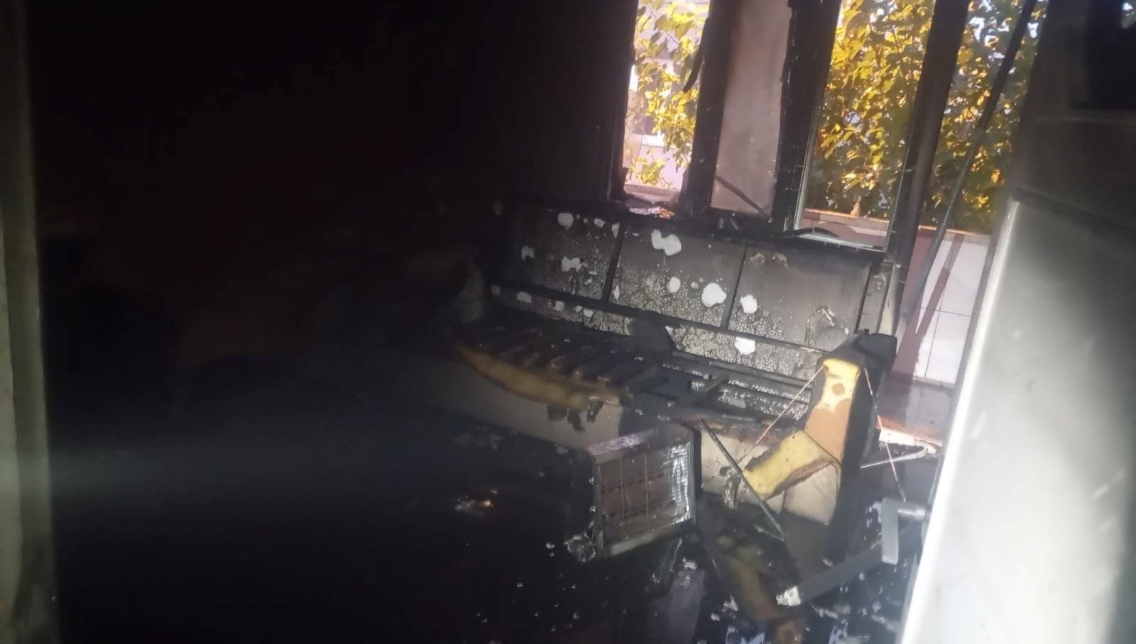 susurlukta ev yangini y1dSO9ih.jpg