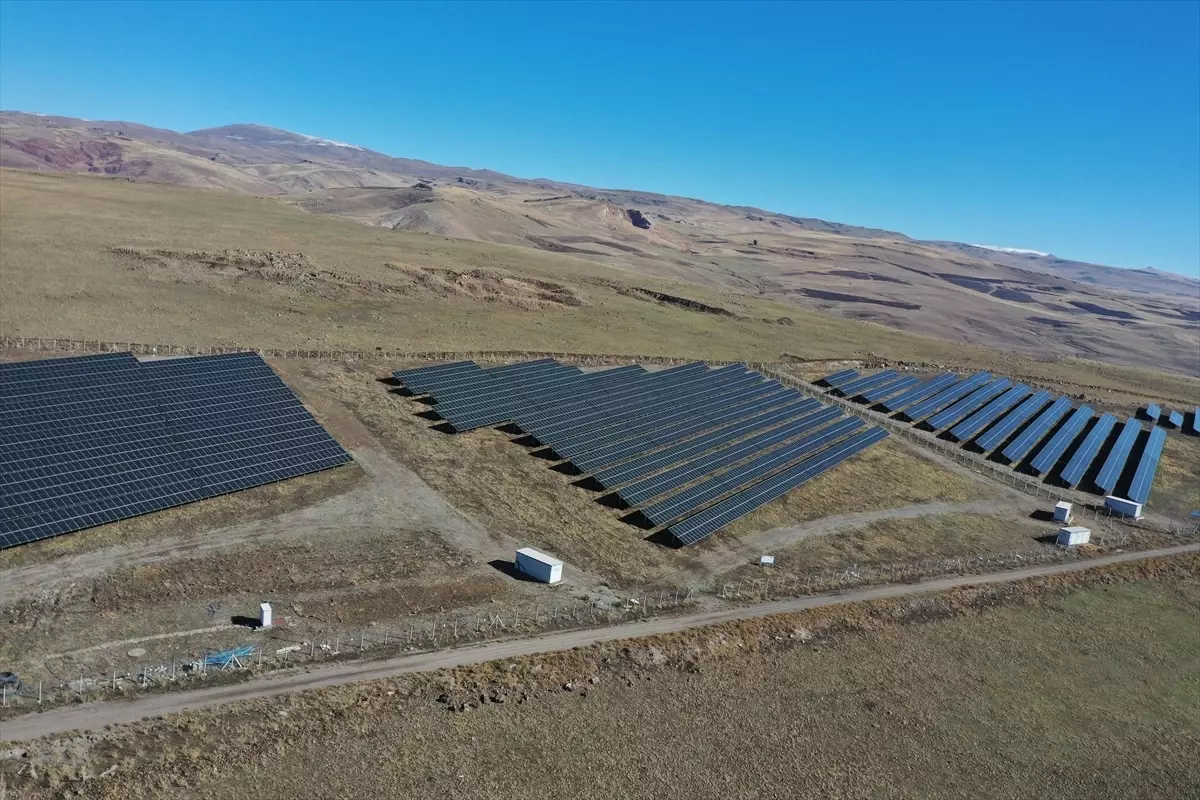 agrida 8 gunes enerjisi santrali kuruldu bSxtEhI8.jpg