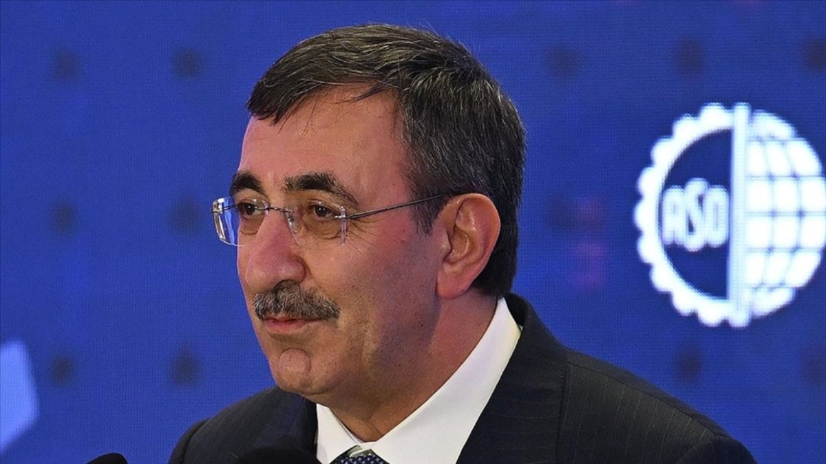 Cevdet Yılmaz, ekim ayı iş gücü istatistiklerini değerlendirdi