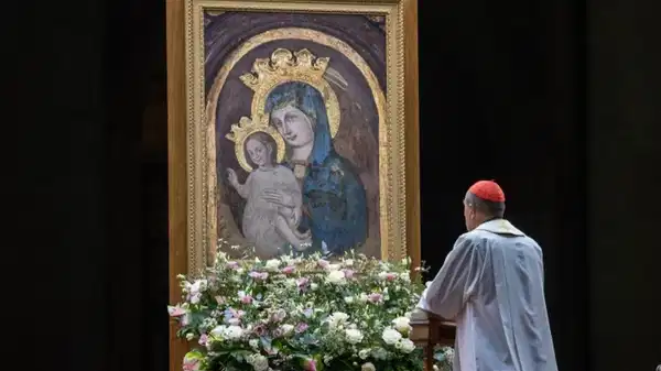 vatikan meryem dunyanin kurtaricisi degildir AVy1Cqw6.jpg